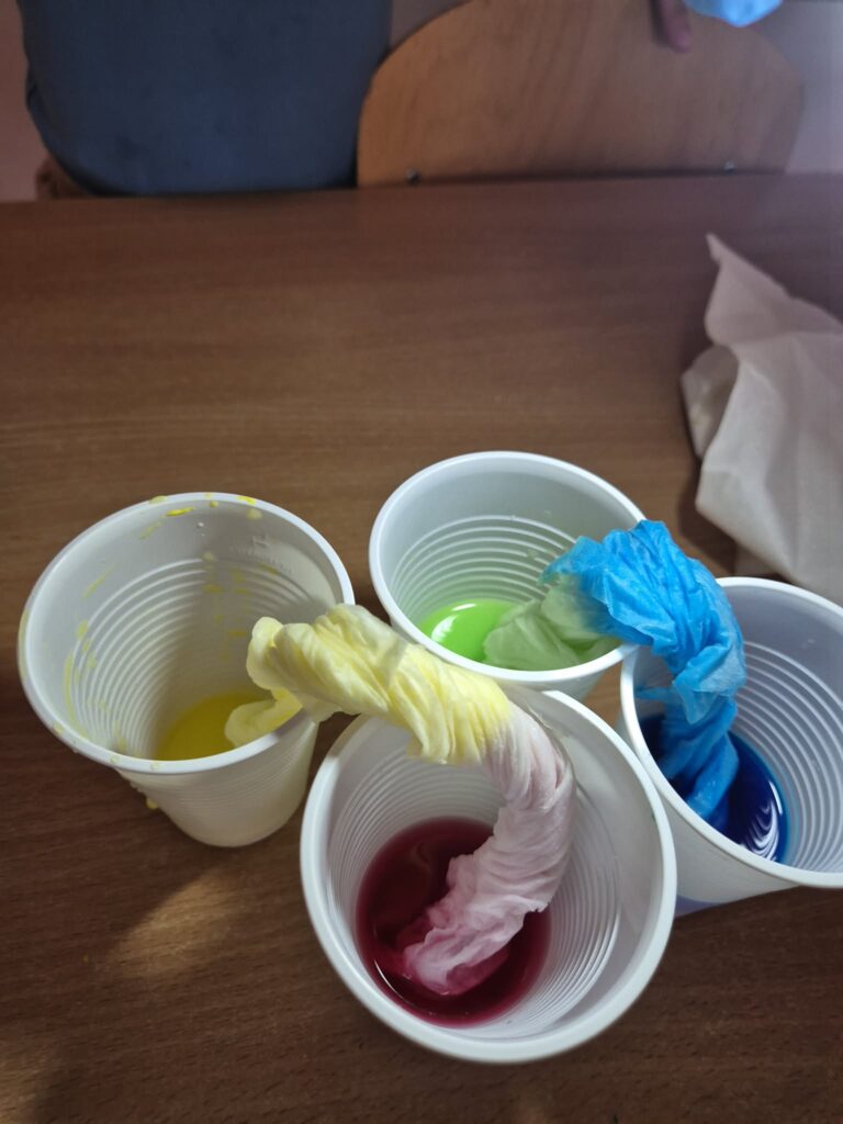 ALE&nbsp;ZABAWA! – RELACJA Z&nbsp;DNIA W&nbsp;ŻŁOBKU ☀️🎭